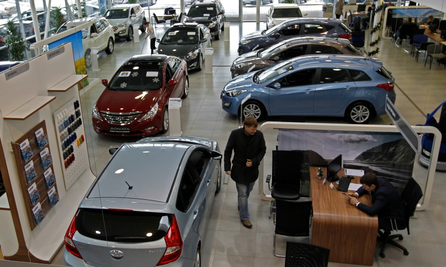 Russia's newcar sales rise for second straight month Automotive News
